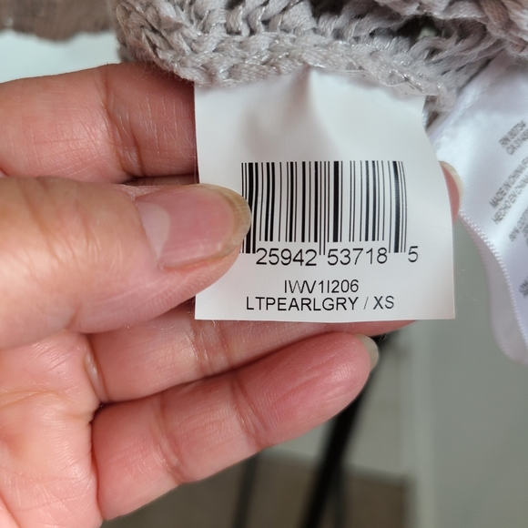 BCBG MAXAZRIA/ NWOT - Picture 3 of 4